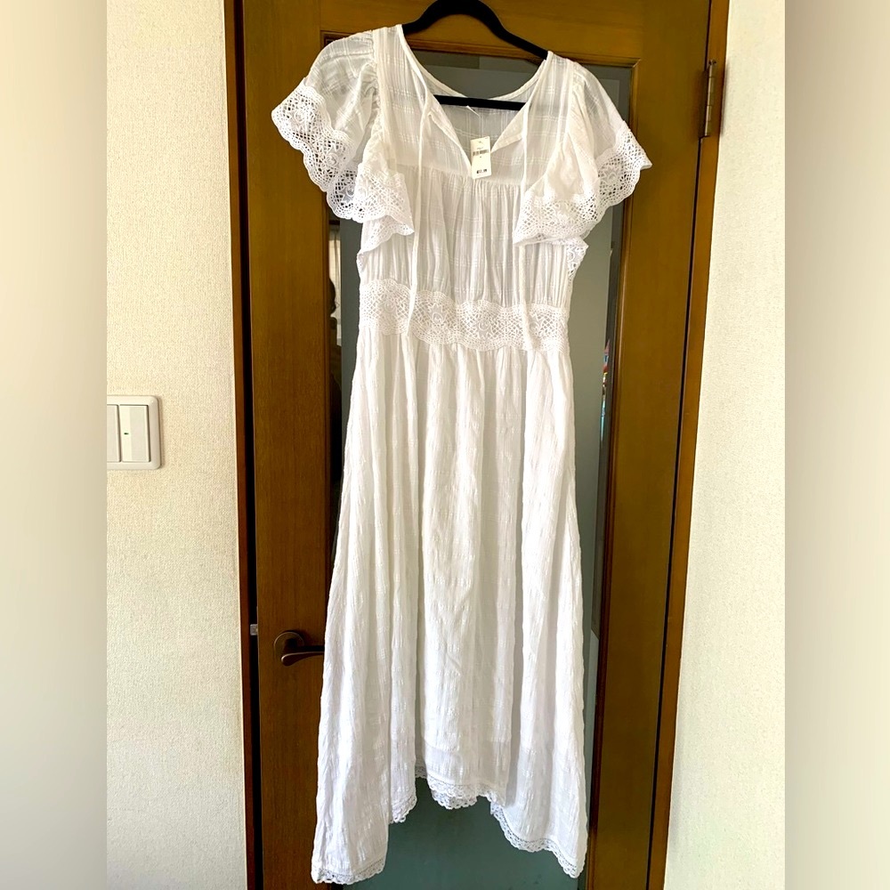 GAP White Eyelet Midi Dress